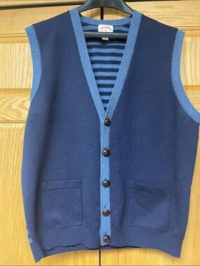 Brooks Brothers Navy and Light Blue Sweater Vest